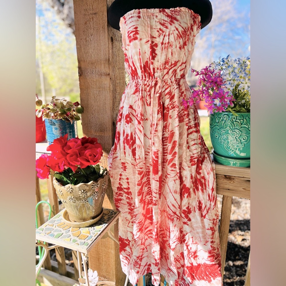 Molly Green Batik Boho Beach Strapless Reddish Pink & White Pull-On Maxi Dress